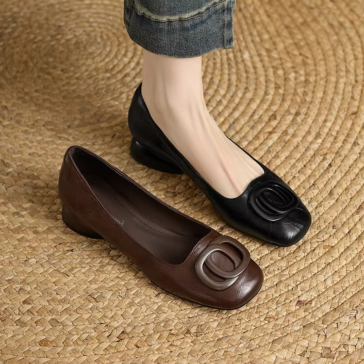 Odile | Elegant Ballet Flats — Eleanor Mayfair (3)